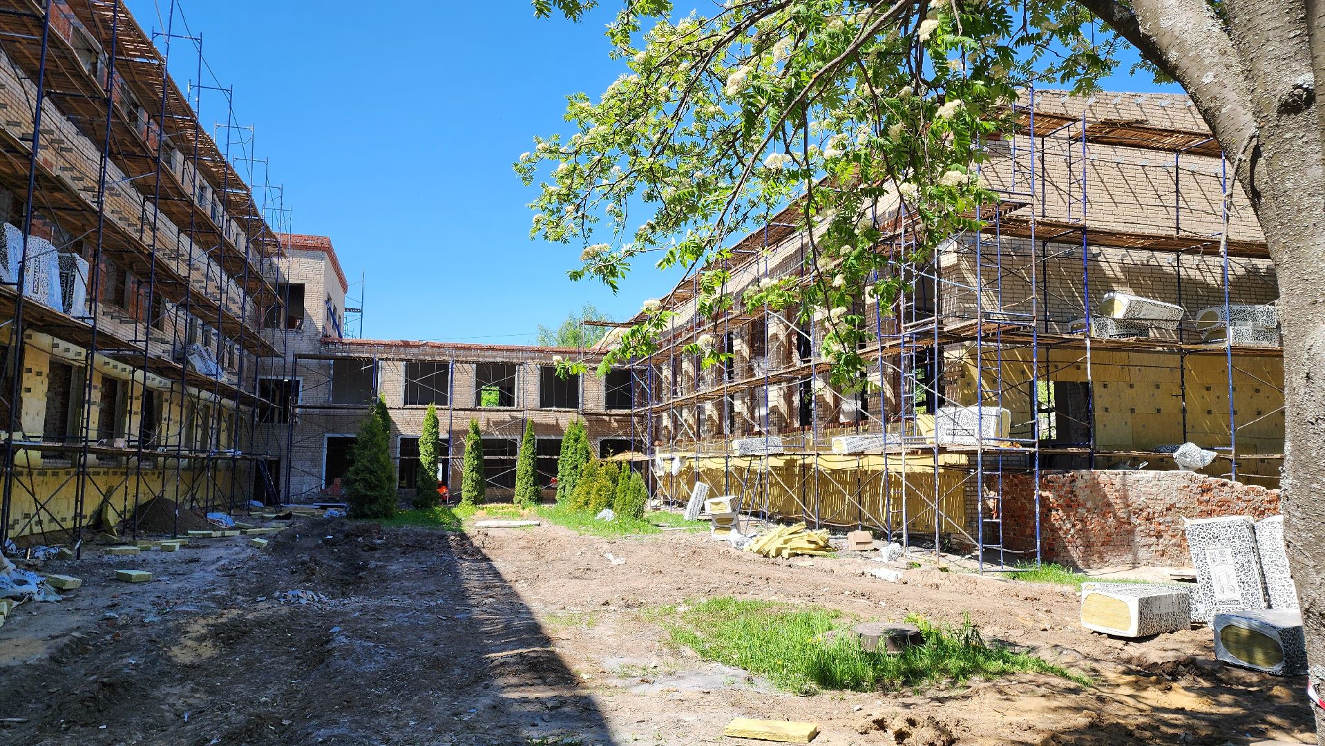 кашира, ожерелье, ремонт, капитальный ремонт школы, вентфасад, инженерные системы, благоустройство, детская площадка,