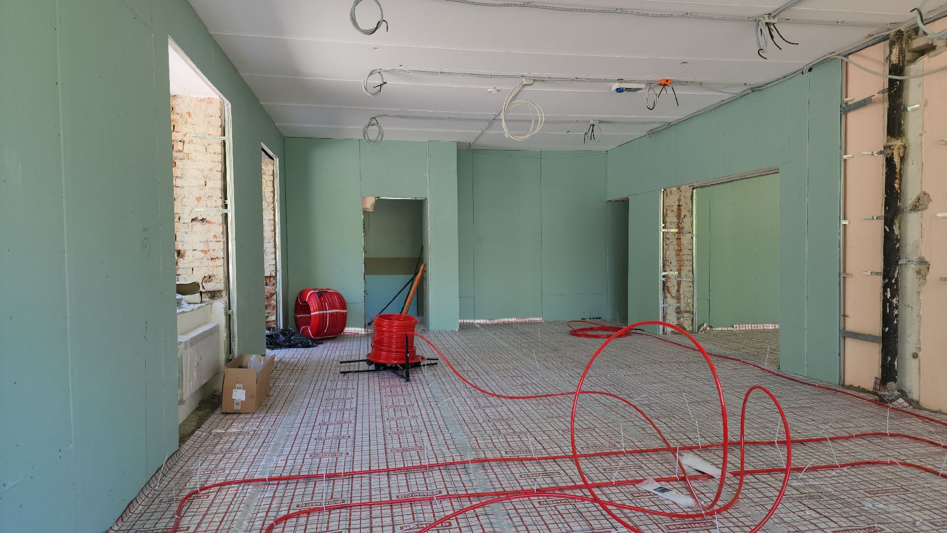 кашира, ожерелье, ремонт, детский сад, школа 10, ремонт кровли, капитальный ремонт, теплый пол,