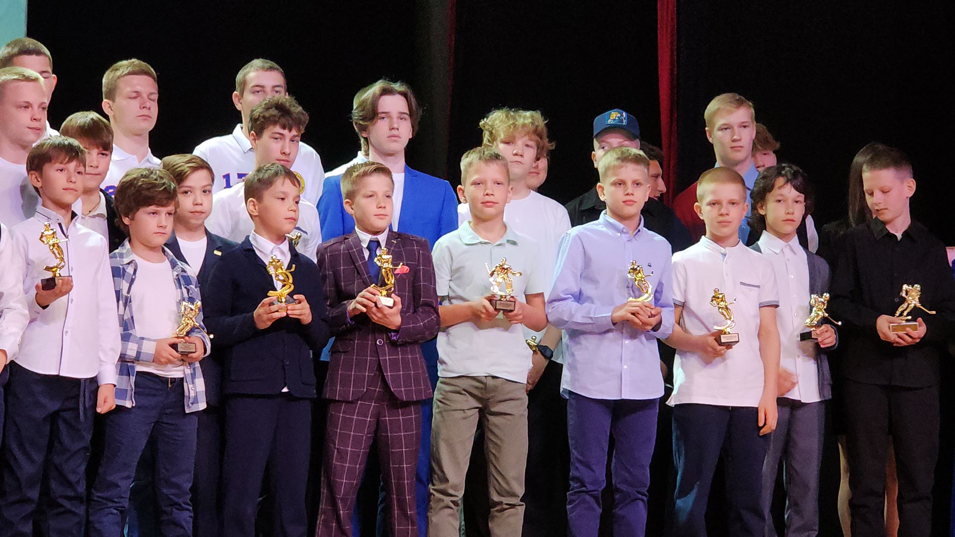 электросталь, электросталь спортивная, мой город, спорт в подмосковье, спорт подмосковья, спорт московской области, хоккей, хоккеисты, фигурное катание, сшор, сшор кристалл-восток,