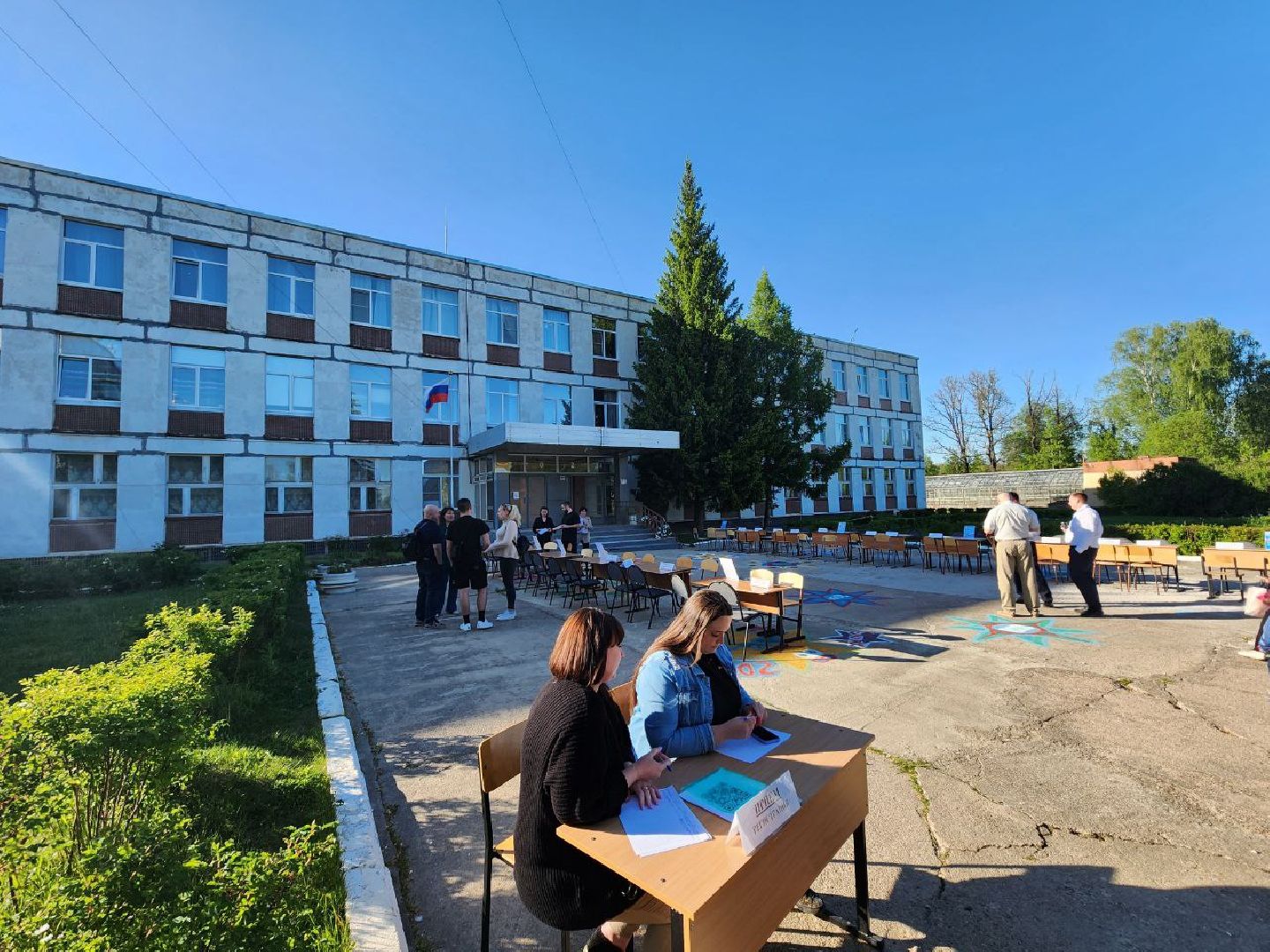 чехов, выездная администрация, чехов-8, борщевик, гербицидная обработка, жители,