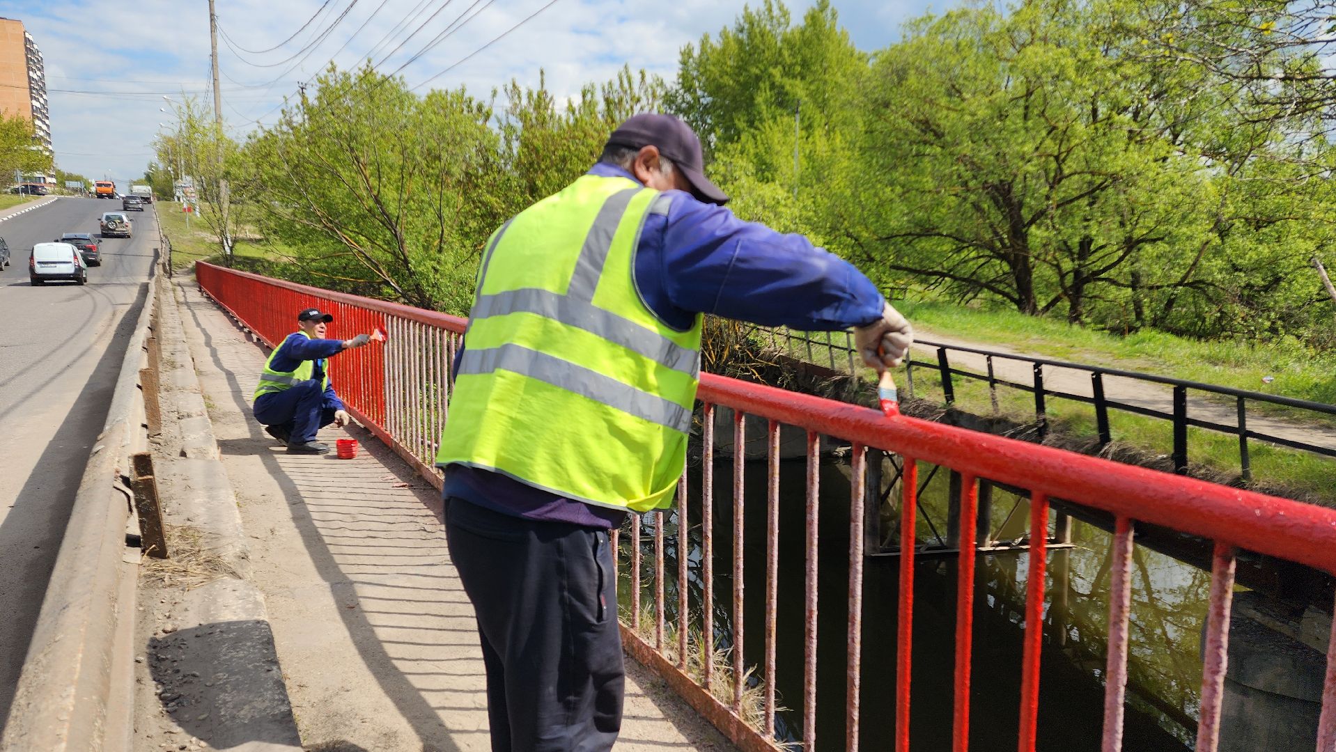 Мост, река Рожайка, Покраска, Покраска перил, Ограждение, Благоустройство, Домодедово, капитальный ремонт, МБУ, ЖКХ, Подмосковье,