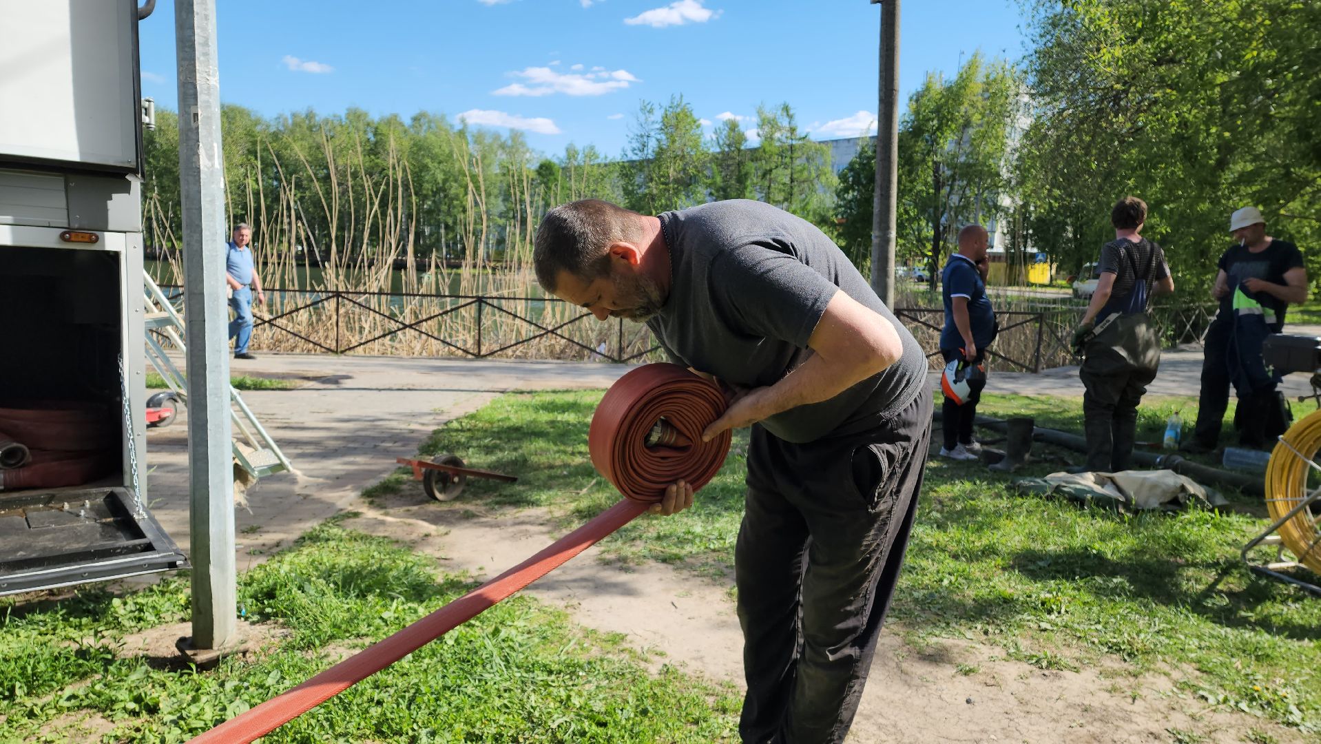 Водоканал, Колодец, Лобня, ливневка, Ливневая канализация,