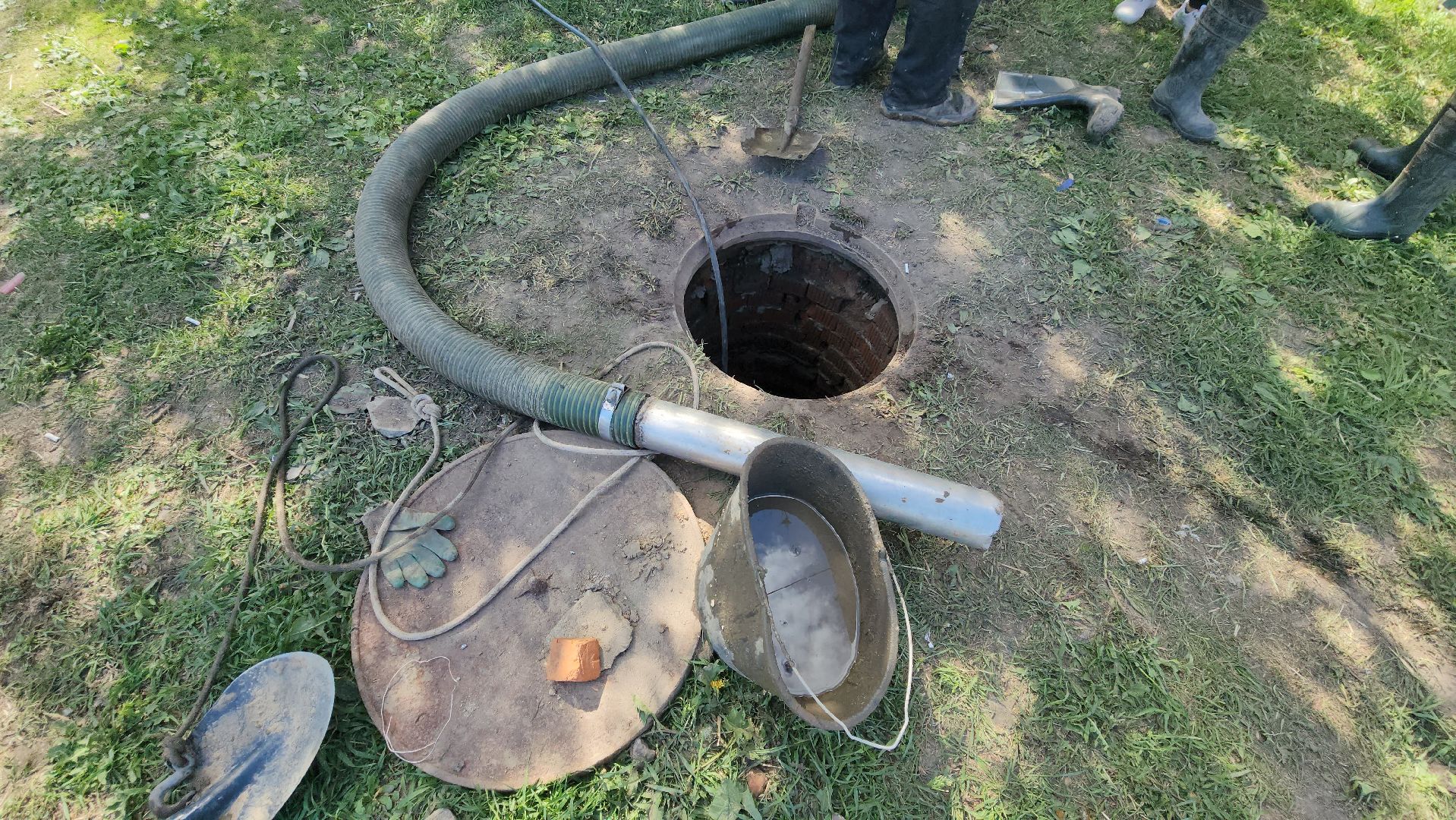 Водоканал, Колодец, Лобня, ливневка, Ливневая канализация,