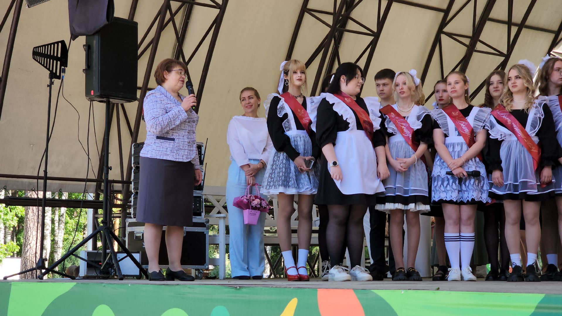 последний звонок, выпускники, школа, Ногинск, Богородский городской округ,