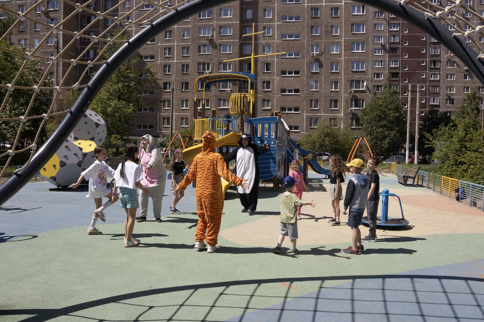 выходи во двор, дзержинский, ДК Вертикаль,