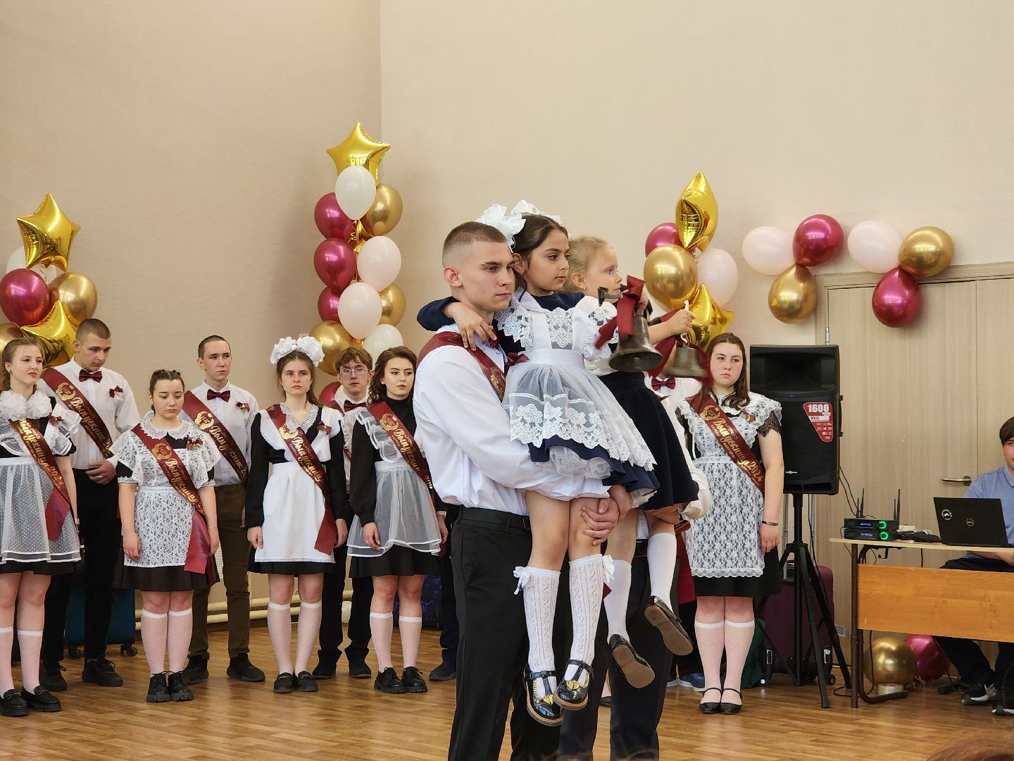 Ногинск, Выпускной, Школа, последний звонок, 11 класс, Общество, Жители,