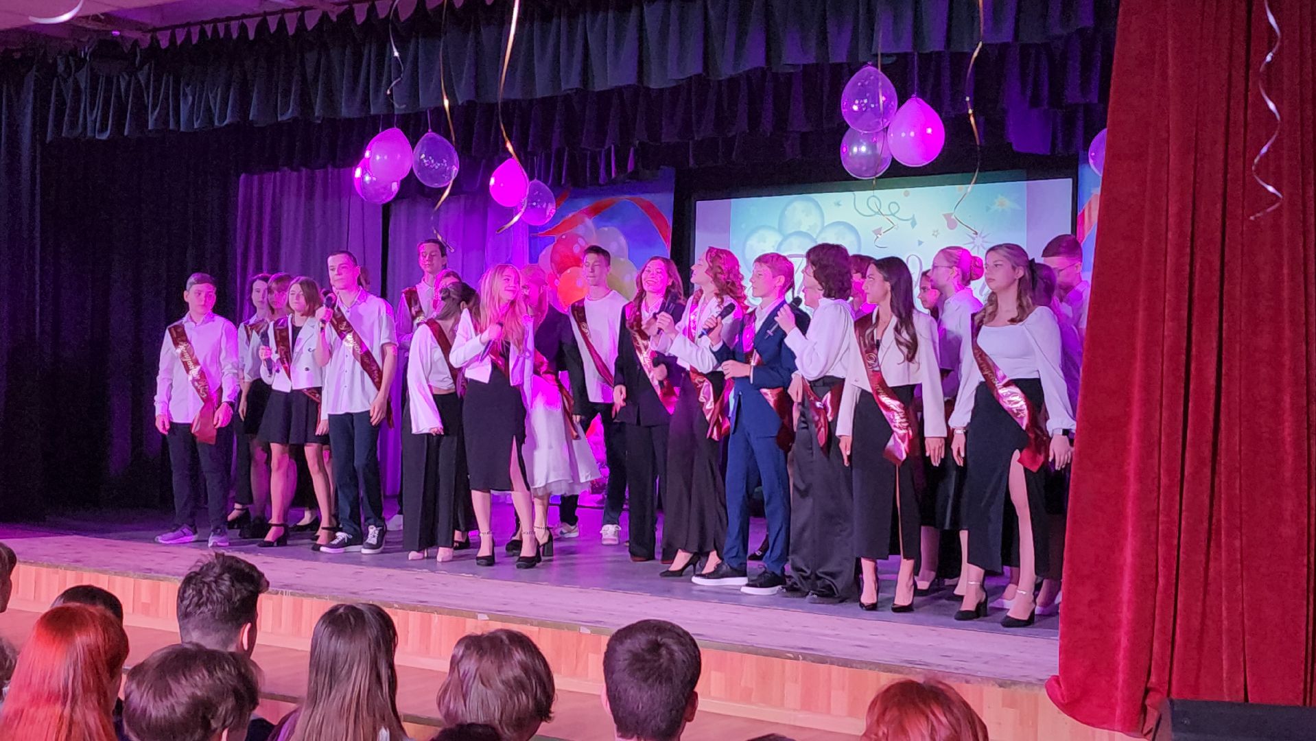 серпухов, губернский колледж, последний звонок, улица фирсова, образование,