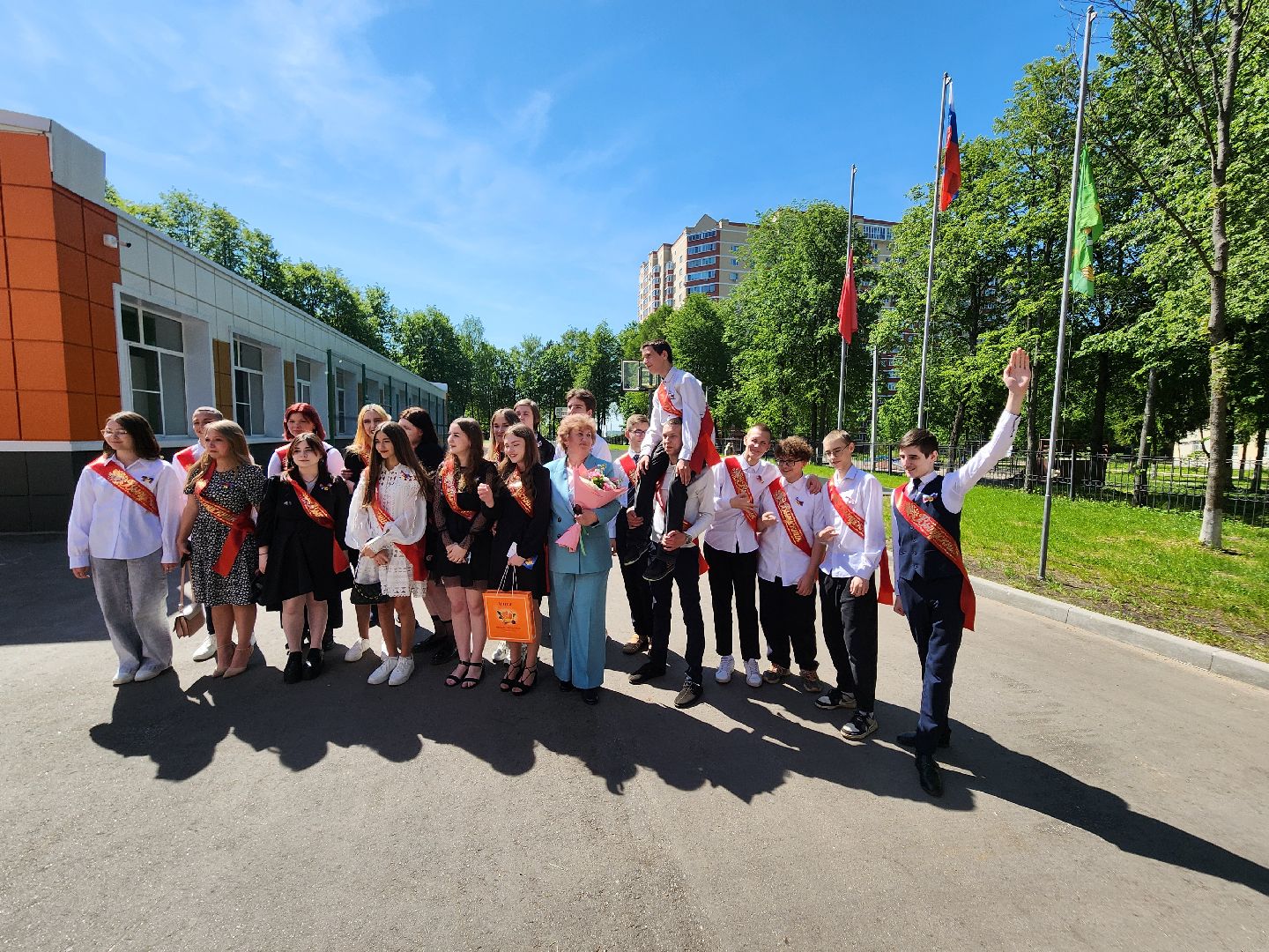 красноармейск, г.о. пушкинский, последний звонок, учитель,