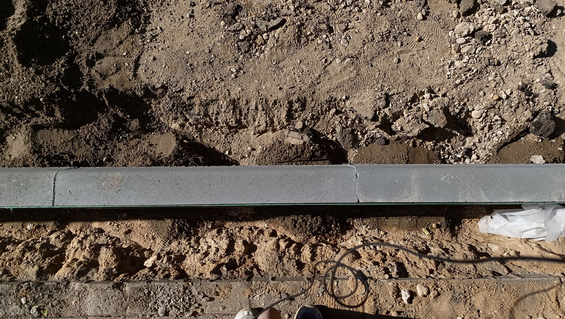 бордюр, лобня, бордюрный камень,