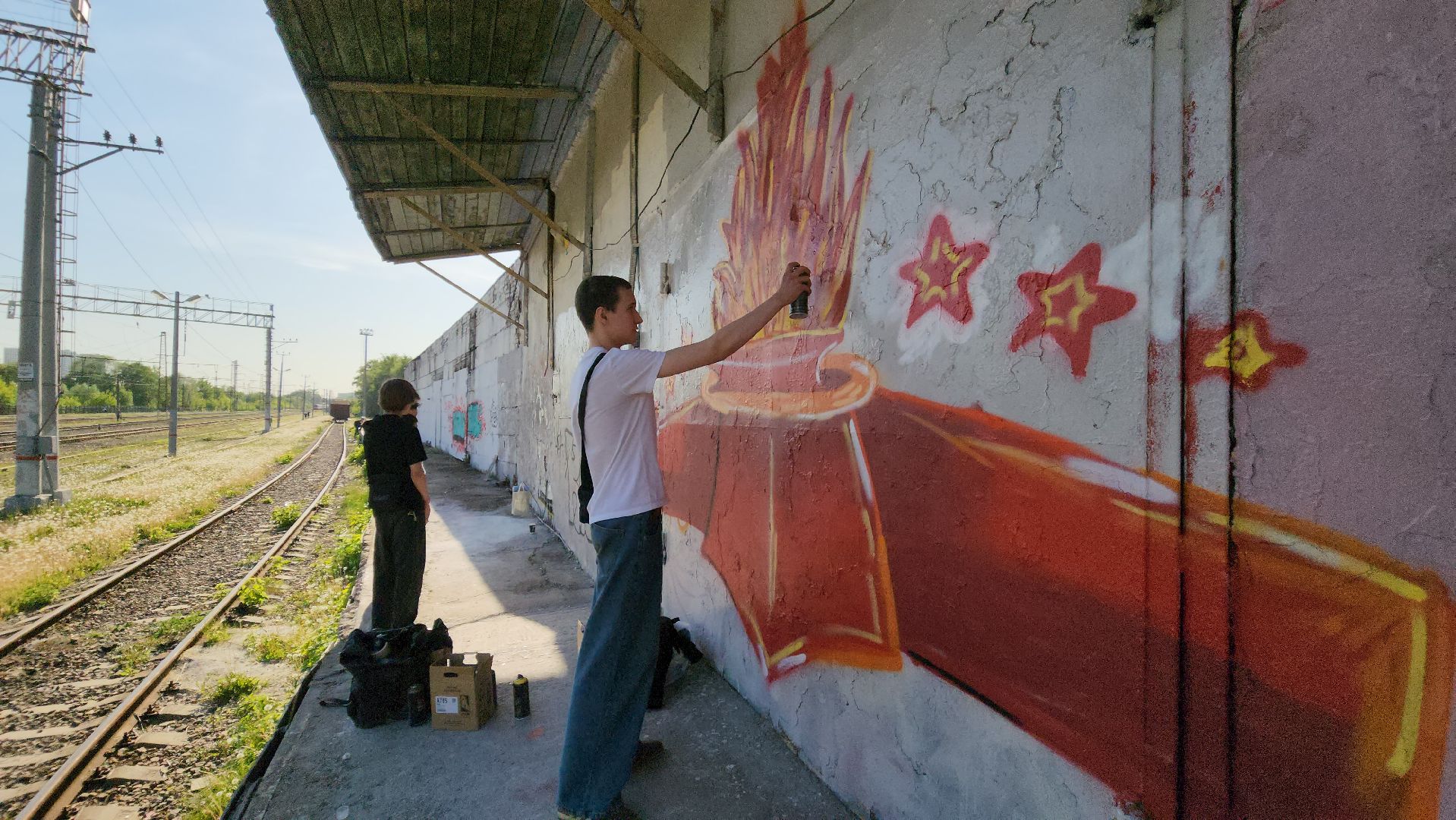 красногорск, павшино, несовершеннолетние дети, трудные подростки, ржд, мцд-2, день защиты детей, граффити,