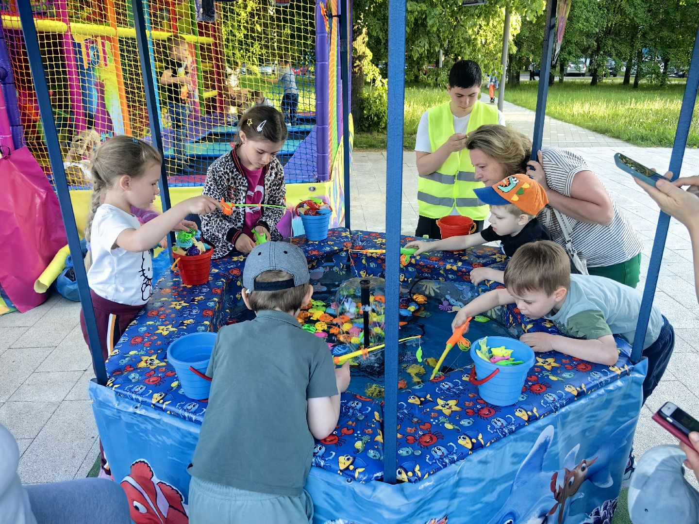 концерт, День города, Роскосмос, почетные жители,