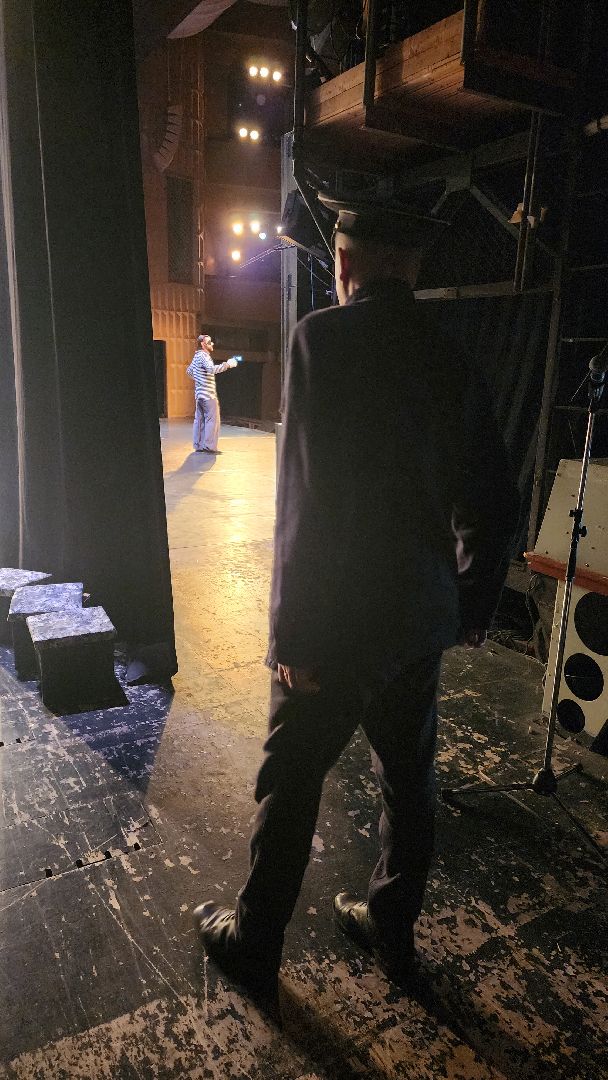 Московский губернский театр, Губернатор Московской области Андрей Воробьев, Ленинградский щелкунчик, московская премьера, военно-исторический спектакль, блокадная сказка Дениса Нефедова, 80-летие полного освобождения Ленинграда от фашистской блокады, Московский Художественный Театр Комедии, Институт театрального искусства имени Народного артиста СССР Кобзона, Год Семьи,Санкт-Петербург, Блокада, Кошки Ленинграда,