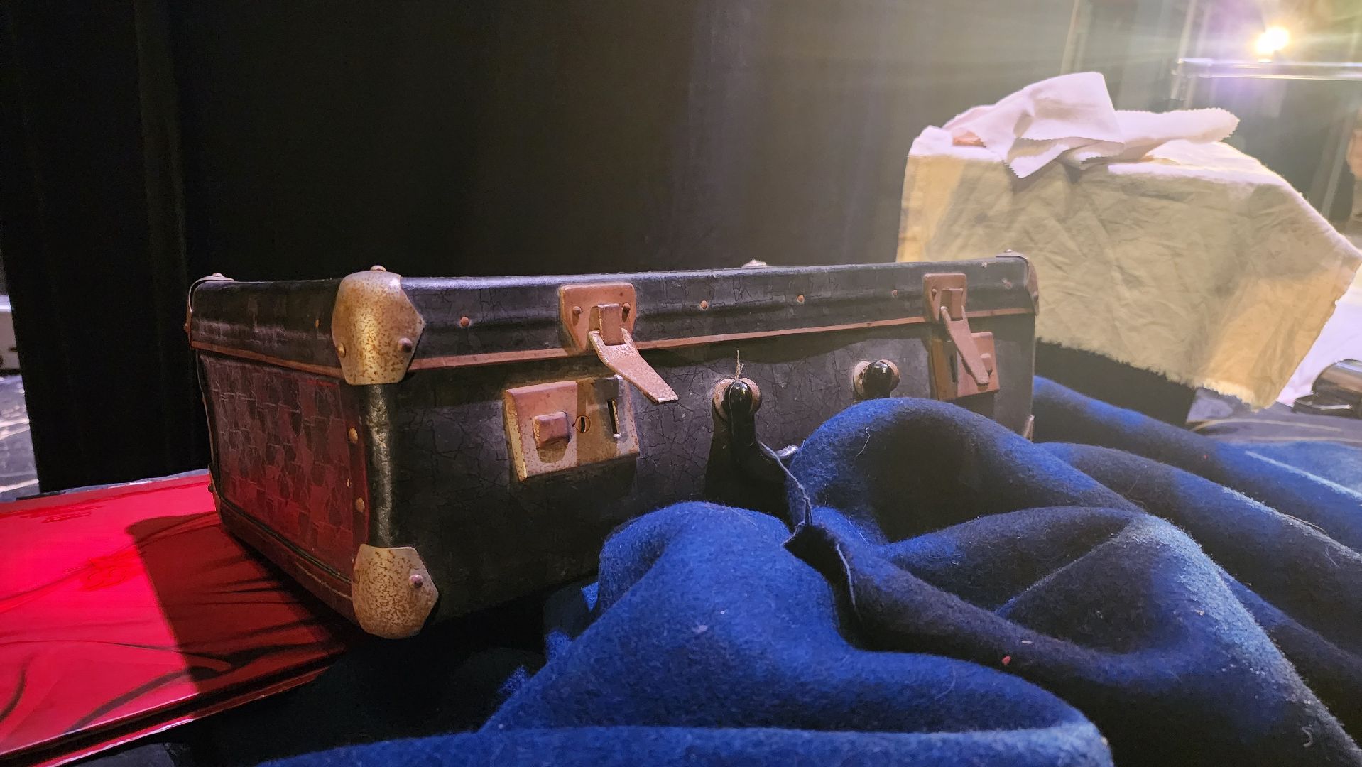 Московский губернский театр, Губернатор Московской области Андрей Воробьев, Ленинградский щелкунчик, московская премьера, военно-исторический спектакль, блокадная сказка Дениса Нефедова, 80-летие полного освобождения Ленинграда от фашистской блокады, Московский Художественный Театр Комедии, Институт театрального искусства имени Народного артиста СССР Кобзона, Год Семьи,Санкт-Петербург, Блокада, Кошки Ленинграда,