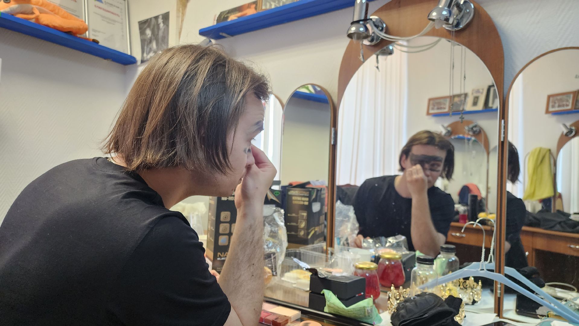 Московский губернский театр, Губернатор Московской области Андрей Воробьев, Ленинградский щелкунчик, московская премьера, военно-исторический спектакль, блокадная сказка Дениса Нефедова, 80-летие полного освобождения Ленинграда от фашистской блокады, Московский Художественный Театр Комедии, Институт театрального искусства имени Народного артиста СССР Кобзона, Год Семьи,Санкт-Петербург, Блокада, Кошки Ленинграда,