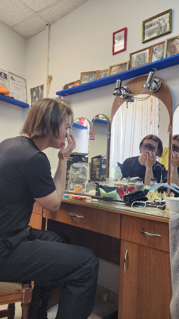 Московский губернский театр, Губернатор Московской области Андрей Воробьев, Ленинградский щелкунчик, московская премьера, военно-исторический спектакль, блокадная сказка Дениса Нефедова, 80-летие полного освобождения Ленинграда от фашистской блокады, Московский Художественный Театр Комедии, Институт театрального искусства имени Народного артиста СССР Кобзона, Год Семьи,Санкт-Петербург, Блокада, Кошки Ленинграда,