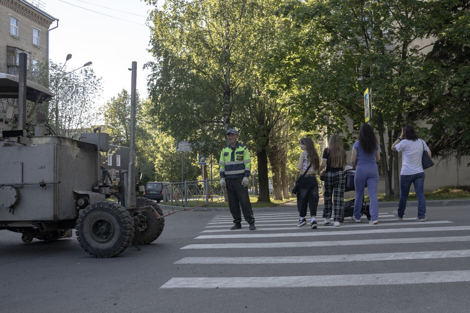 разметка, дзержинский, дороги,