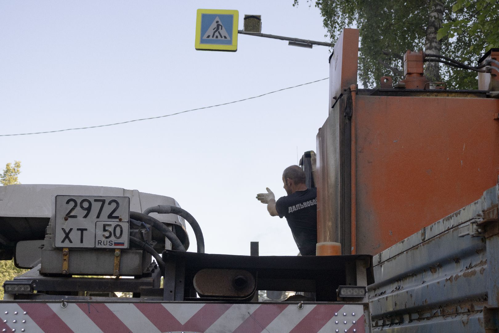 разметка, дзержинский, дороги,