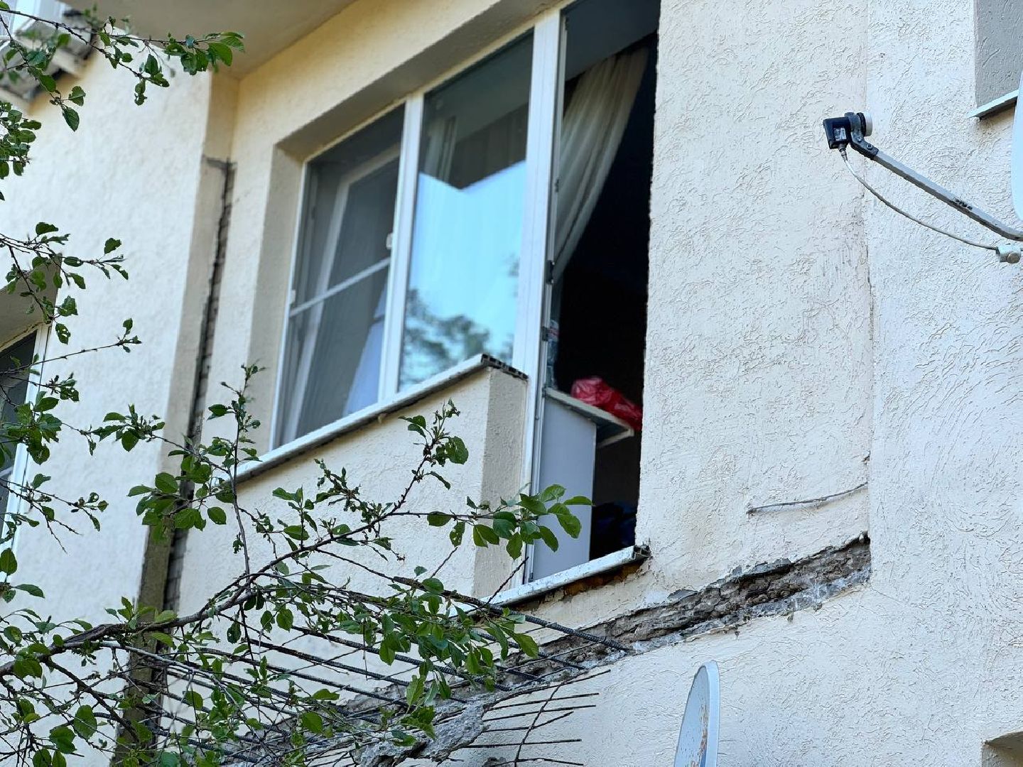 балкон, капитальный ремонт, бригада рабочих,