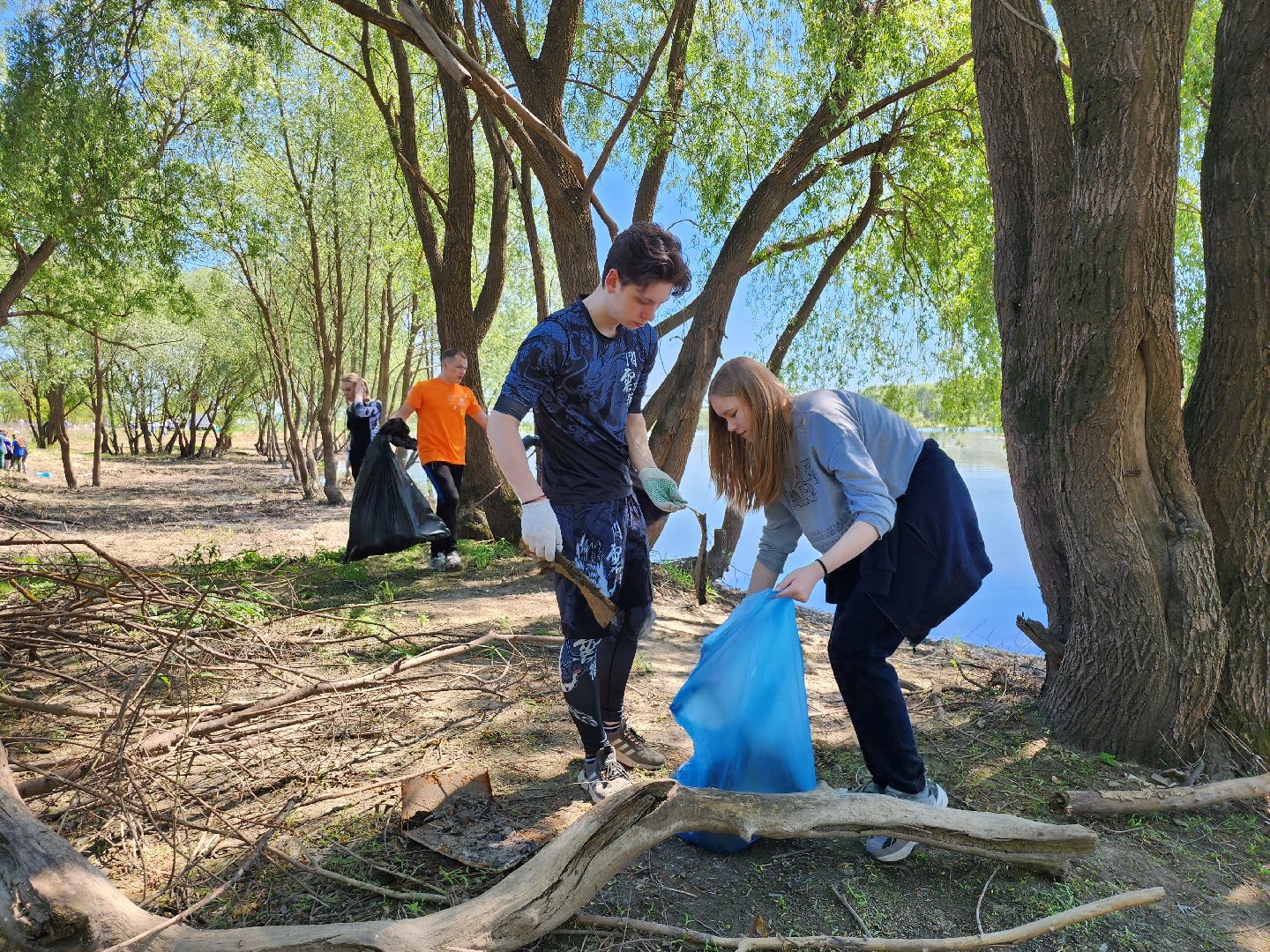серпухов, подмосковье, экоакция, кино, знаменитости, экологическая акция,