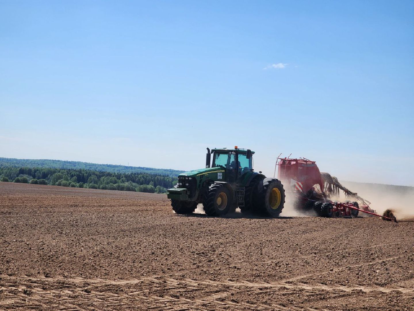 можайск, можайский городской округ, подмосковье, колхоз, колхоз уваровский, сельское хозяйство, сельскохозяйственное предприятие, посевные площади, новая техника,