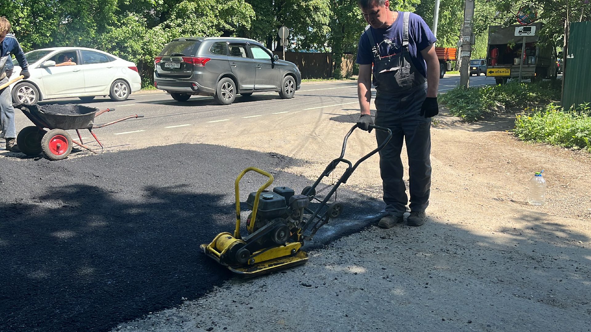 дорога, дороги, ремонт, ремонт дорог, ямочный ремонт,