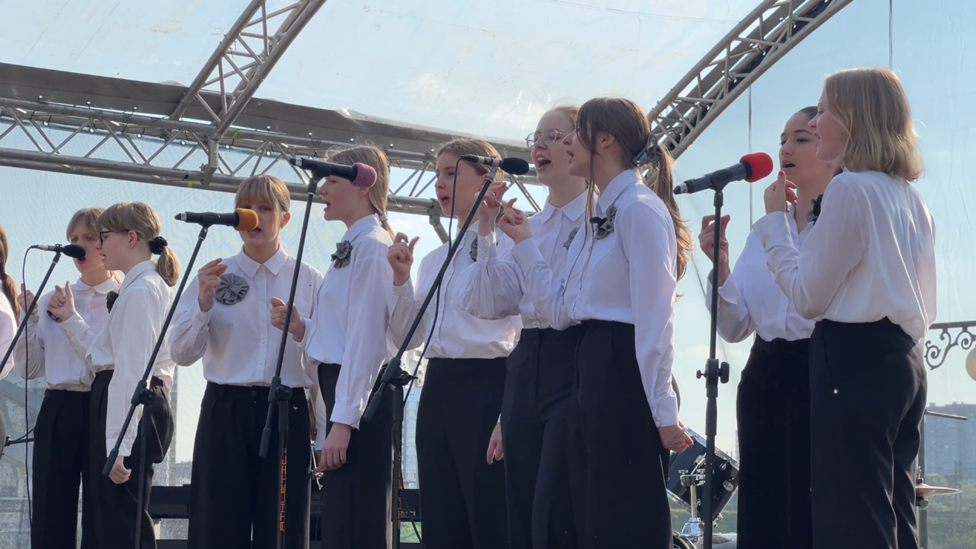 химки, культура, школа искусств, благотворительный концерт, благотворительный сбор, дети,