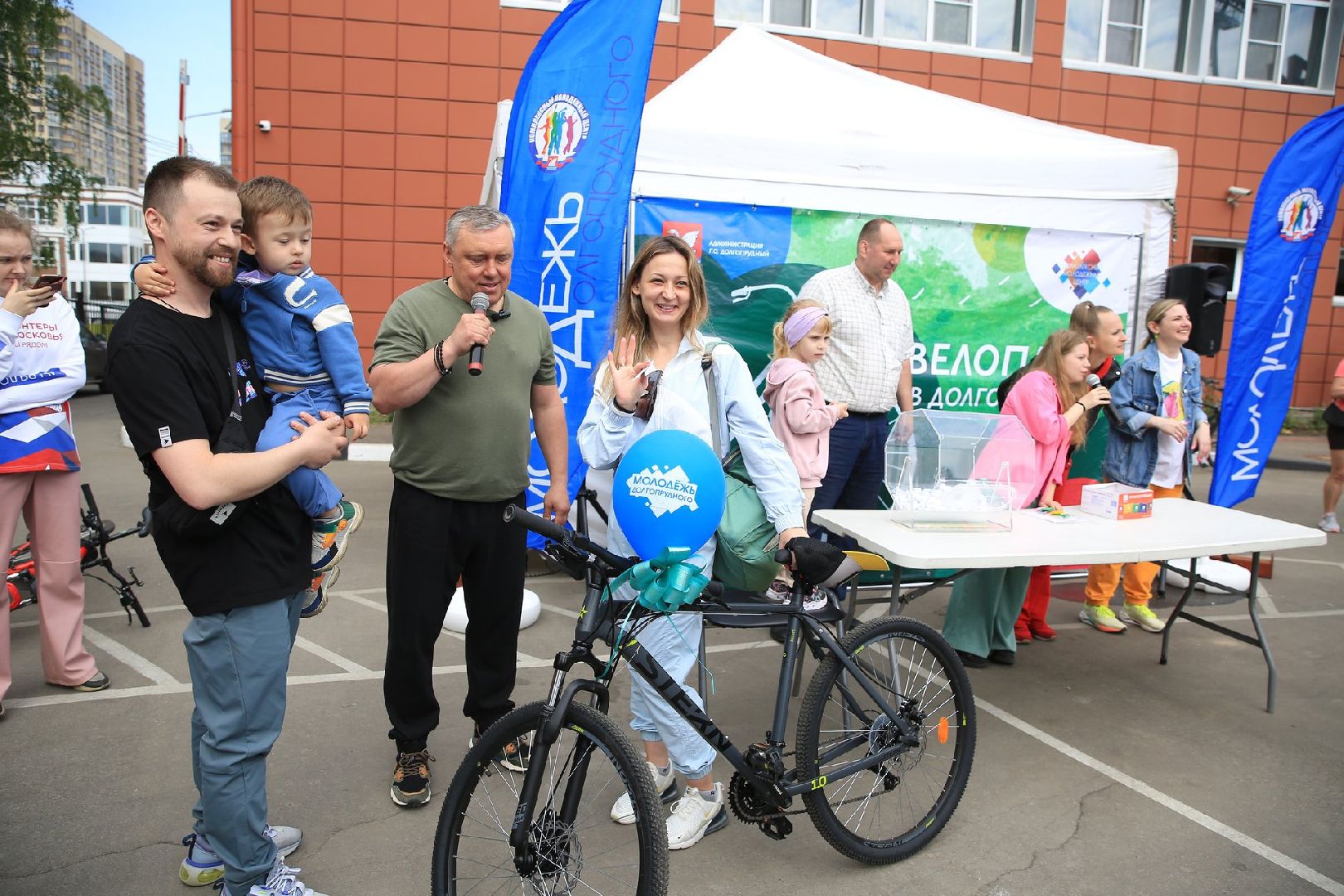 долгопрудный, велопарад, Зеленые колеса, Стадион Салют, велосипед,