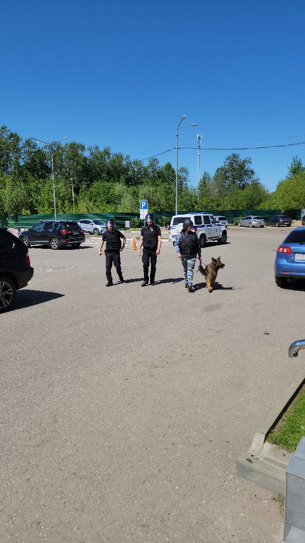 эвакуация, учения, учения в торговом центре, росгвардия, росгвардия руза, рузский городской округ, полиция рузы,