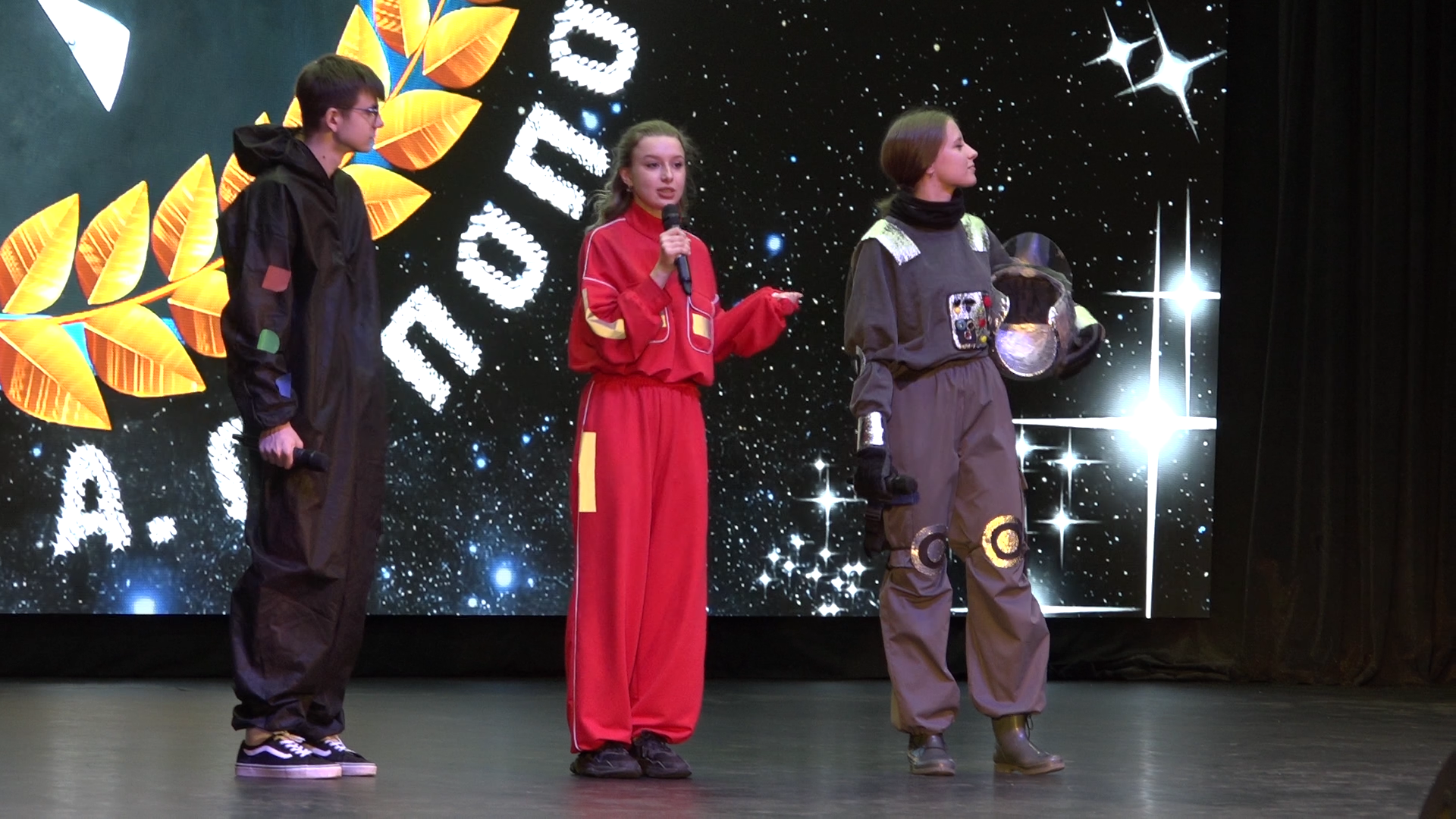 школа им АС Попова, Власиха школа Попова, выпускной 2024, одиннадцатиклассники поповки, последний звонок 11 класс,