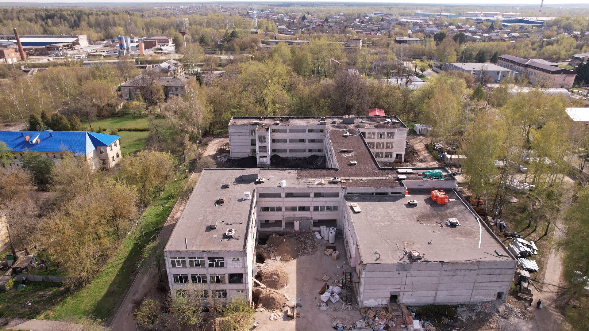 видео с коптера, школа, ремонт,