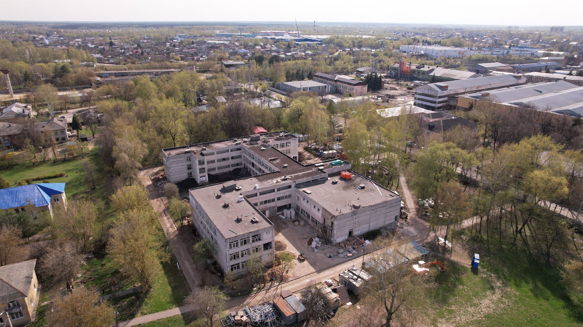 видео с коптера, школа, ремонт,