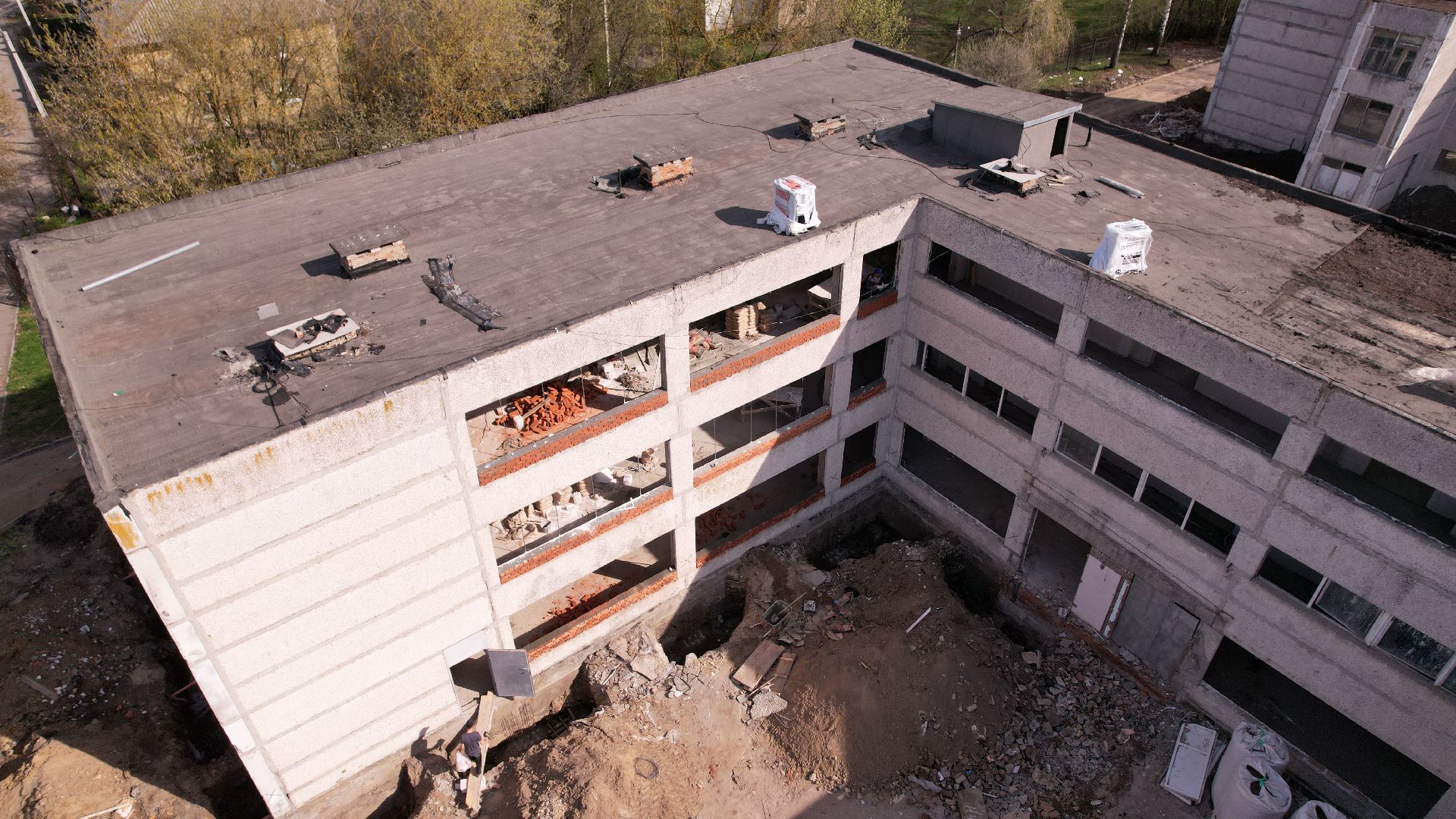 видео с коптера, школа, ремонт,