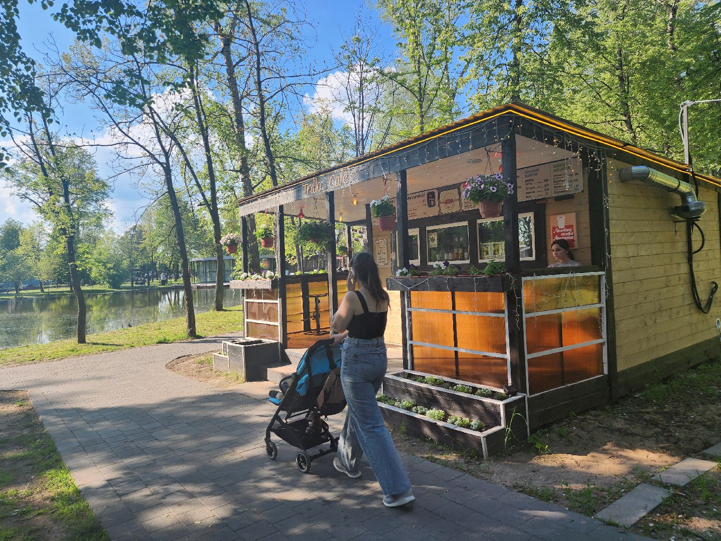 серпухов, подмосковье, кафе с верандой, парки Подмосковья, трдельник,