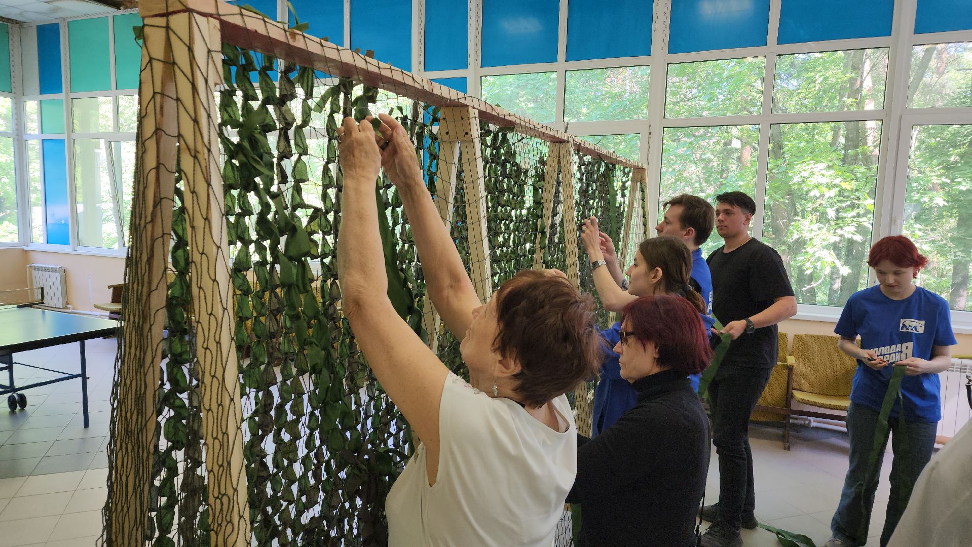помощь бойцам сво, Лосино-Петровский, спецоперация, маскировочные сети, пенсионеры,