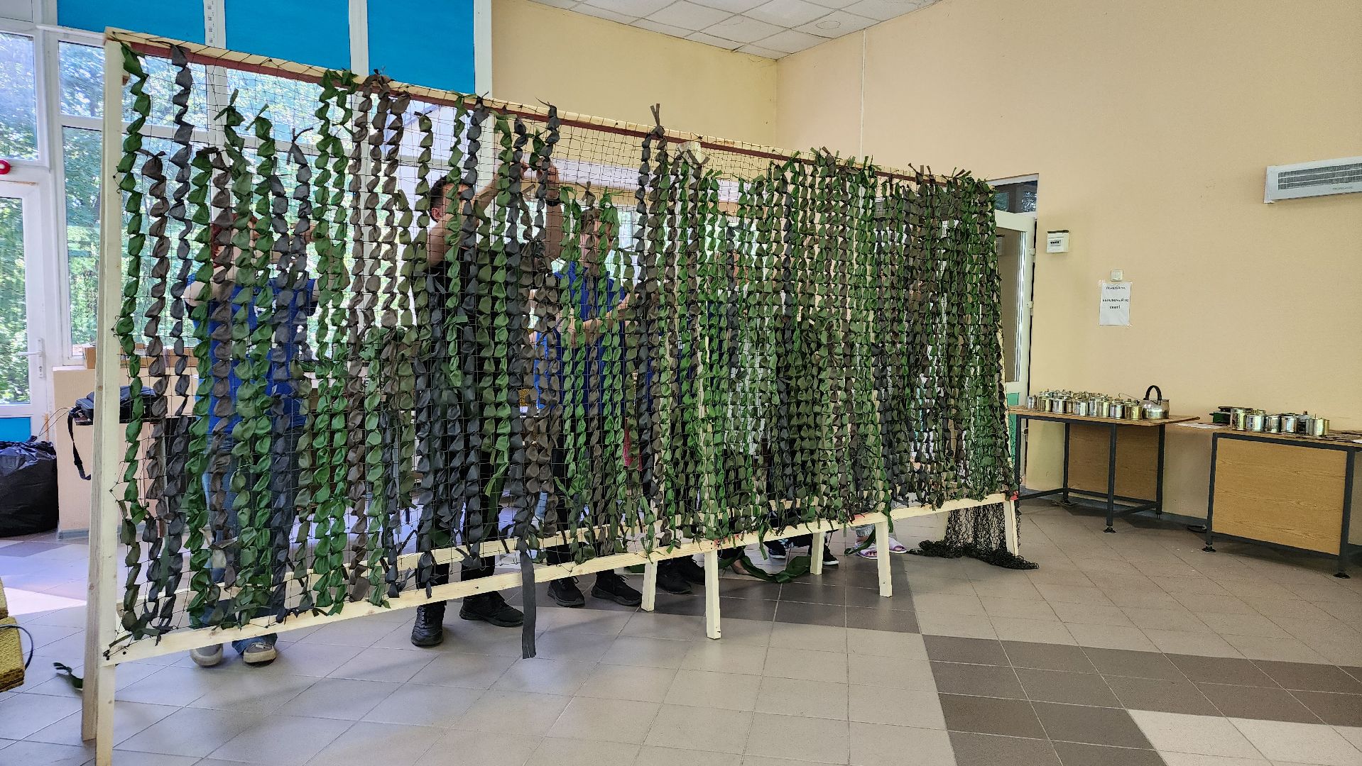 помощь бойцам сво, Лосино-Петровский, спецоперация, маскировочные сети, пенсионеры,