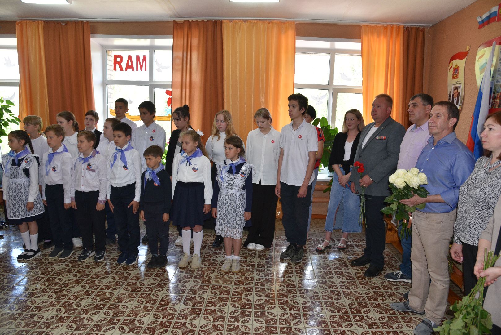 лотошино, микулинская гимназия, сво, парта героя, юнармия,