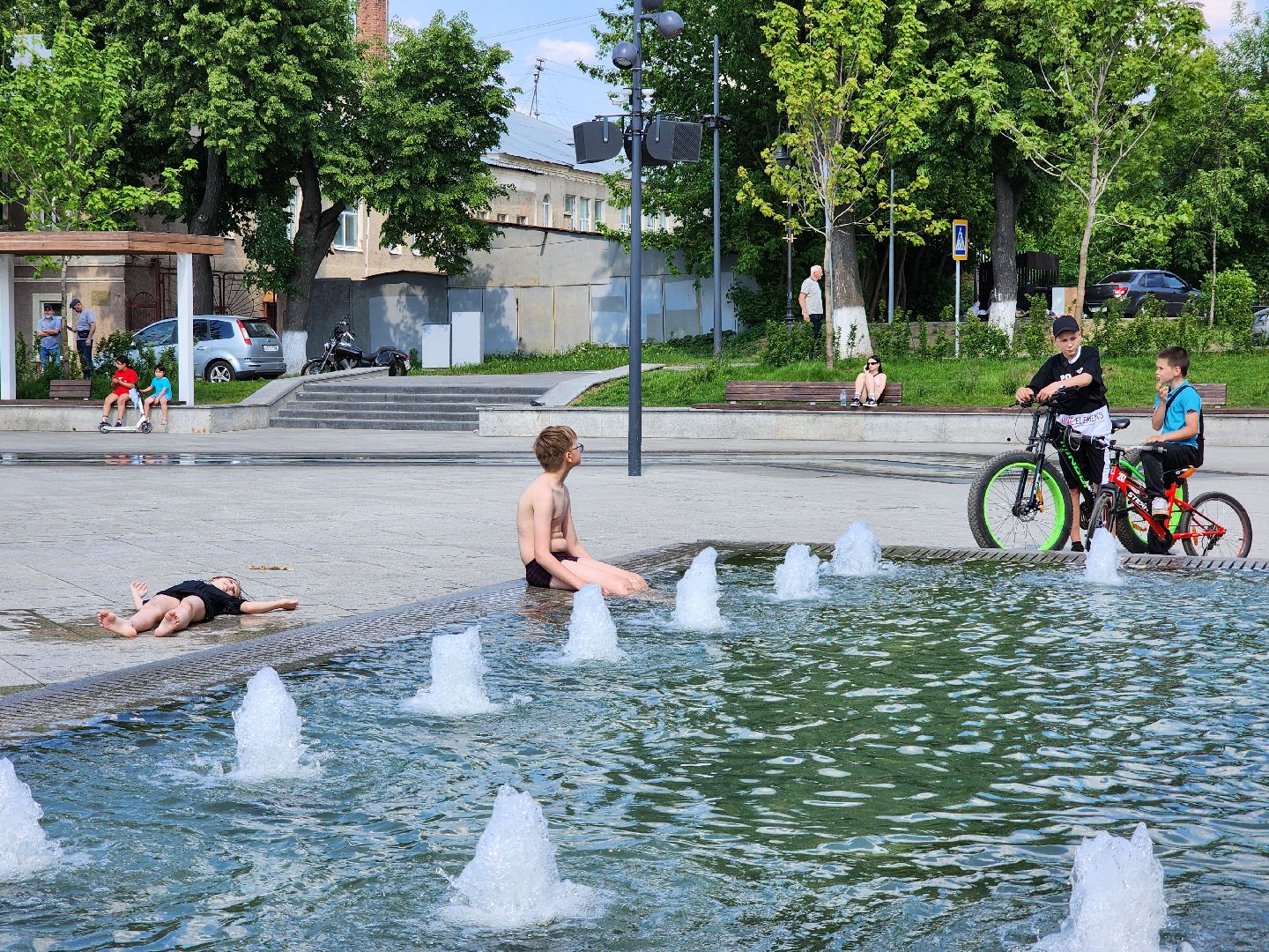 Фонтанная площадь, лето, погода, Ногинск, Богородский городской округ,