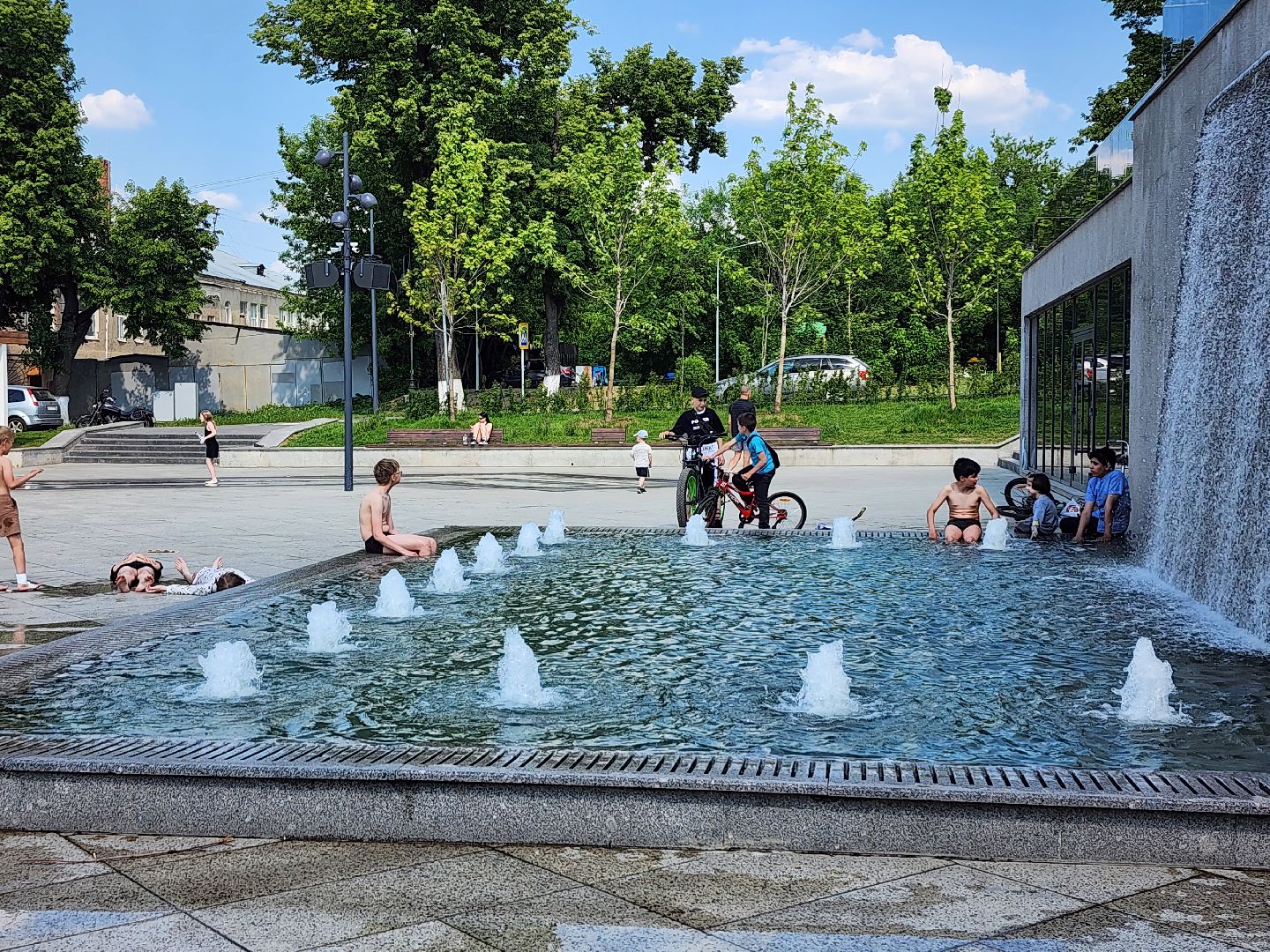 Фонтанная площадь, лето, погода, Ногинск, Богородский городской округ,