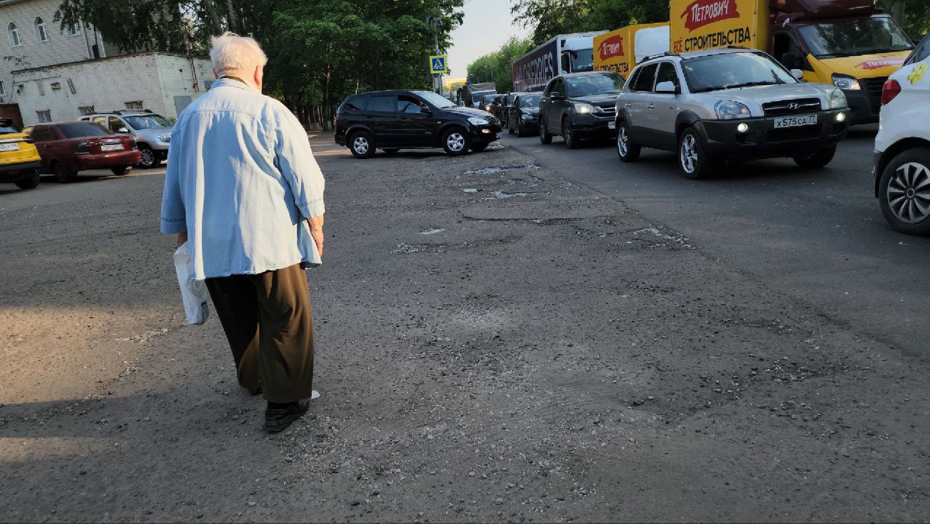 выездная администрация, просьба жителей, асфальтовое покрытие,