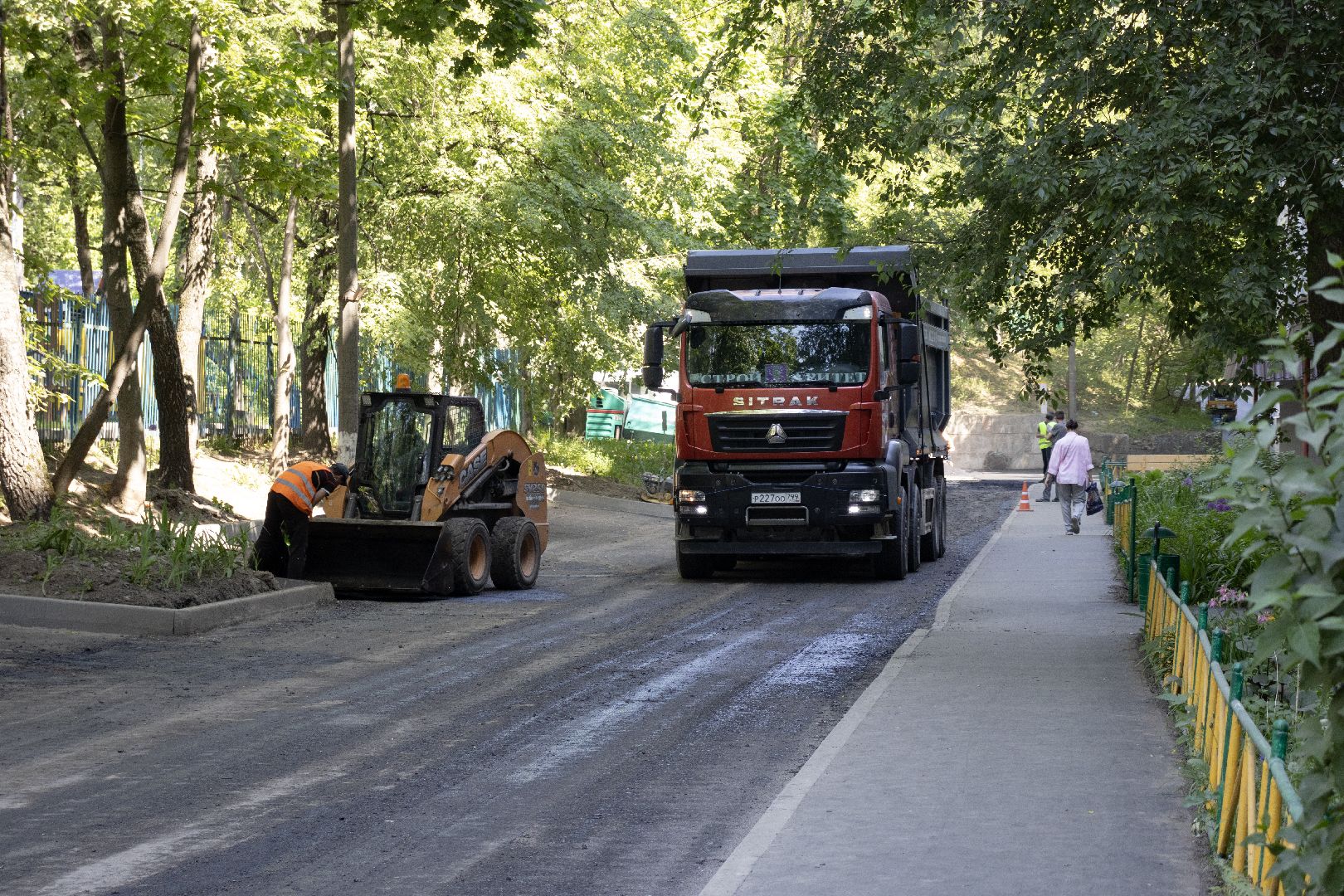 дзержинский, жкх и благоустройство, томилинская, лесная, асфальтирование дорог, андроник пак, никита иванов,