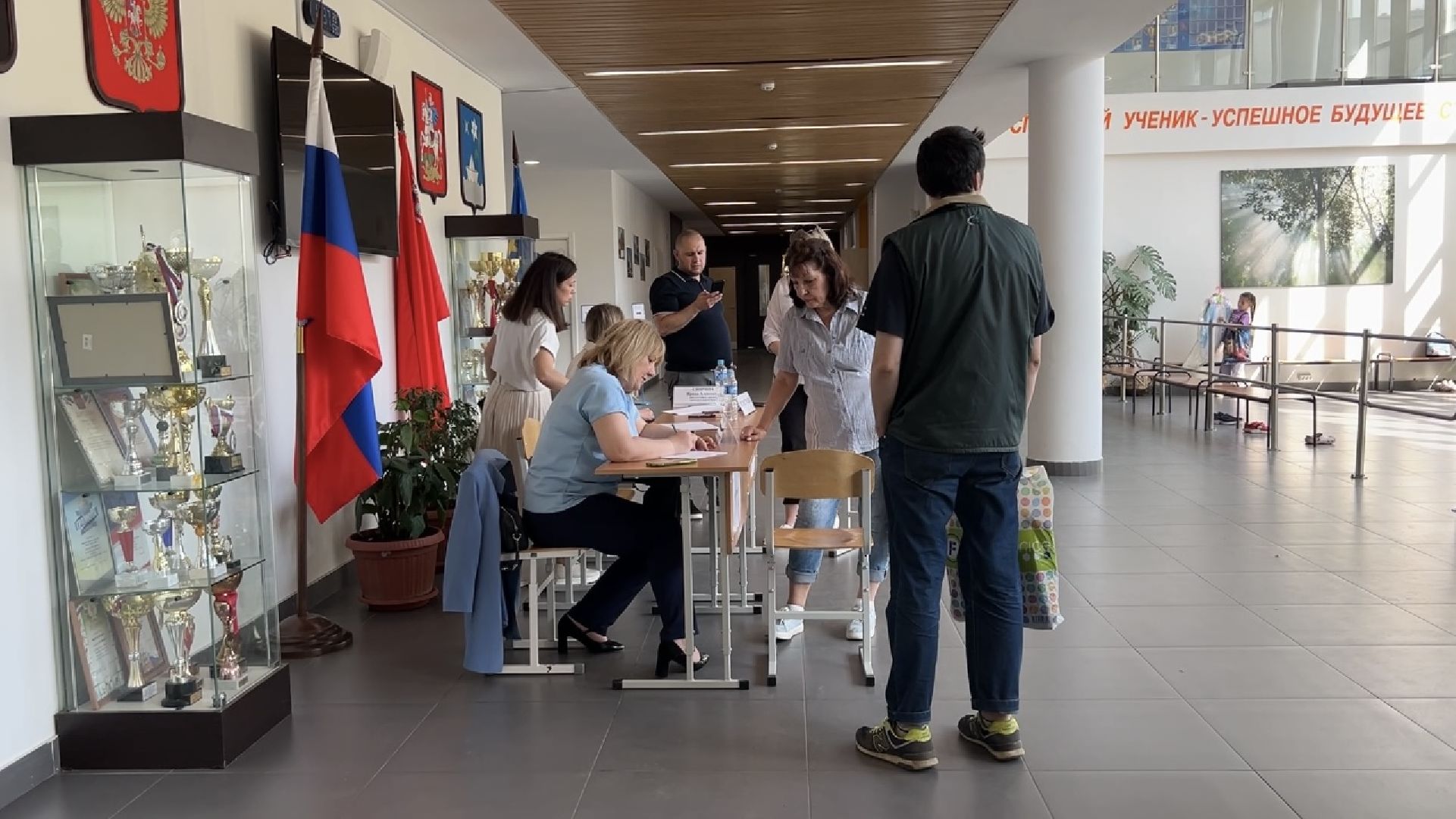 химки, выездная администрация, благоустройство, ремонт подъездов, обращение жителей,