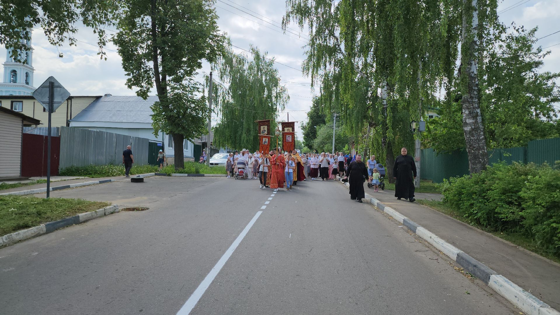 кашира, детский крестный ход, пасха, православие, церковь, преображенский собор, введенский храм,