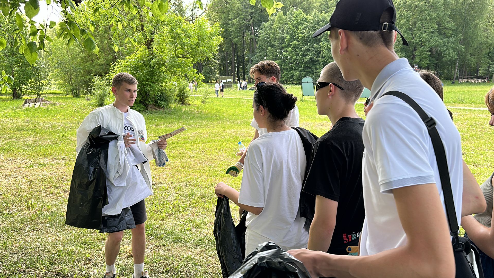 Клин, общество, субботники, Подмосковье, Волонтеры Подмосковья, экология, молодежь,