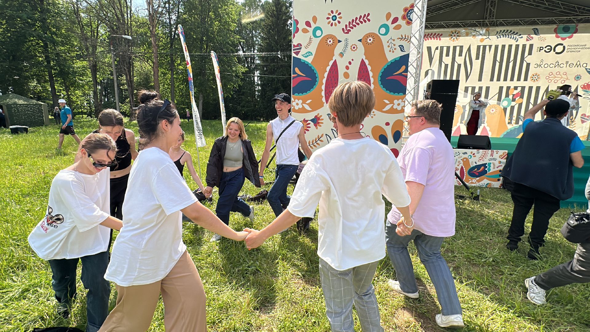 Клин, общество, субботники, Подмосковье, Волонтеры Подмосковья, экология, молодежь,