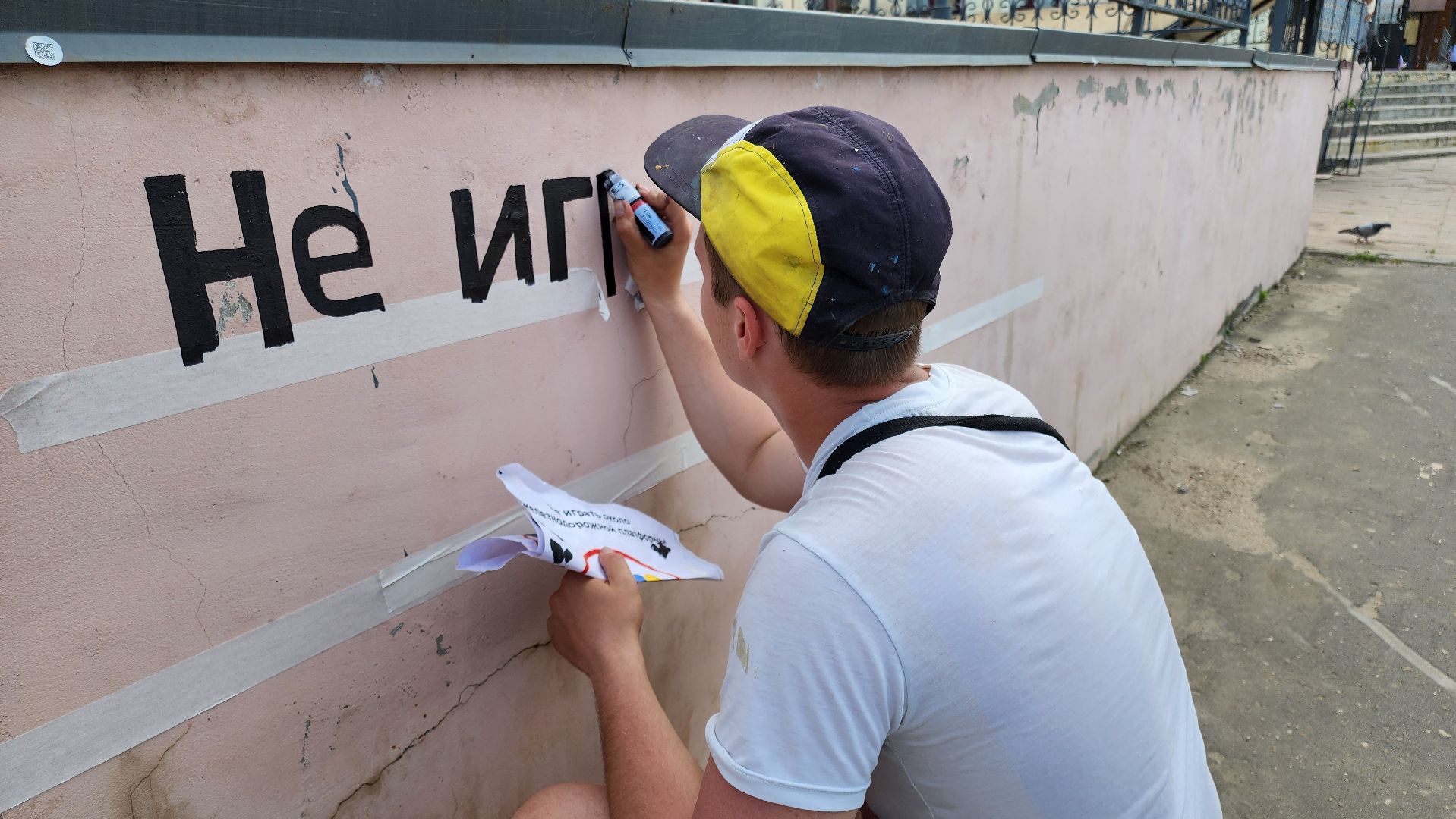 кашира, вокзал, безопасность на жд, железная дорога, граффити, предупреждающие знаки,