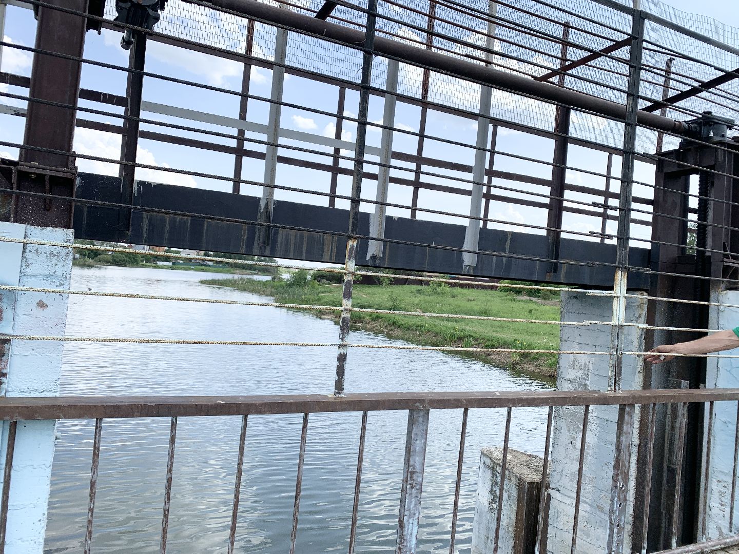 Балашиха, Подмосковье, Река Вьюнка, Село Новый Милет, водоемы, плотина, гидротехнические сооружения,