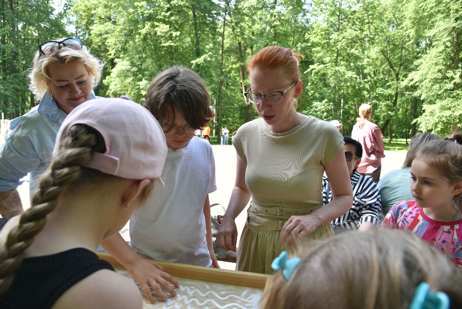 лотошино, лотошинский парк, мультстудия, день защиты детей, дети, парки подмосковья,