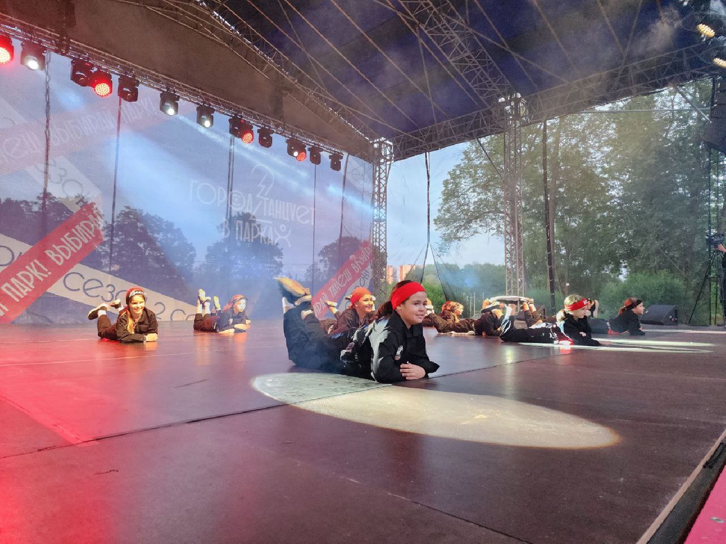 чехов, культура, город танцует в парках, губернатор воробьев, егор дружинин,