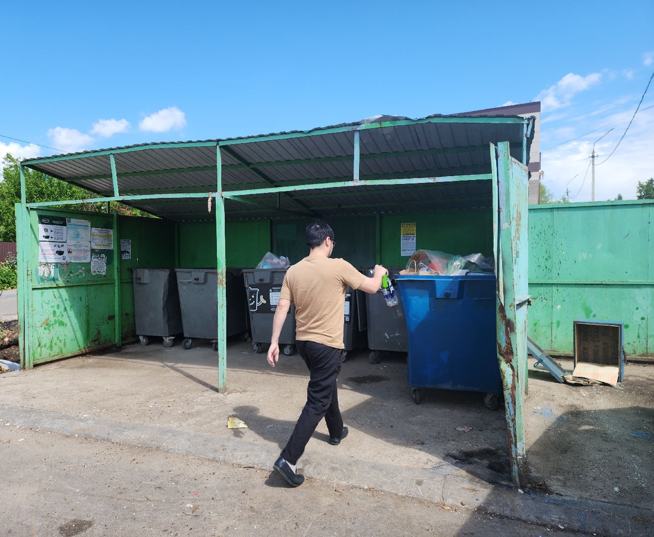 серпухов, подмосковье, контейнерная площадка,