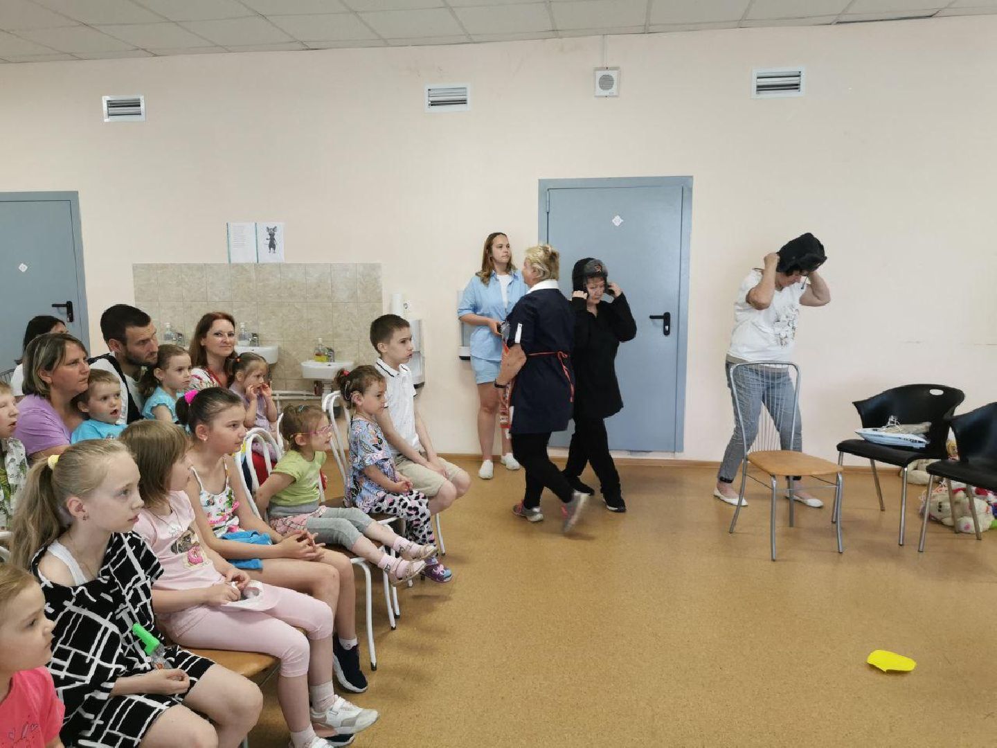 спектакль, активное долголетие, дети с овз, дети инвалиды, ивантеевка,